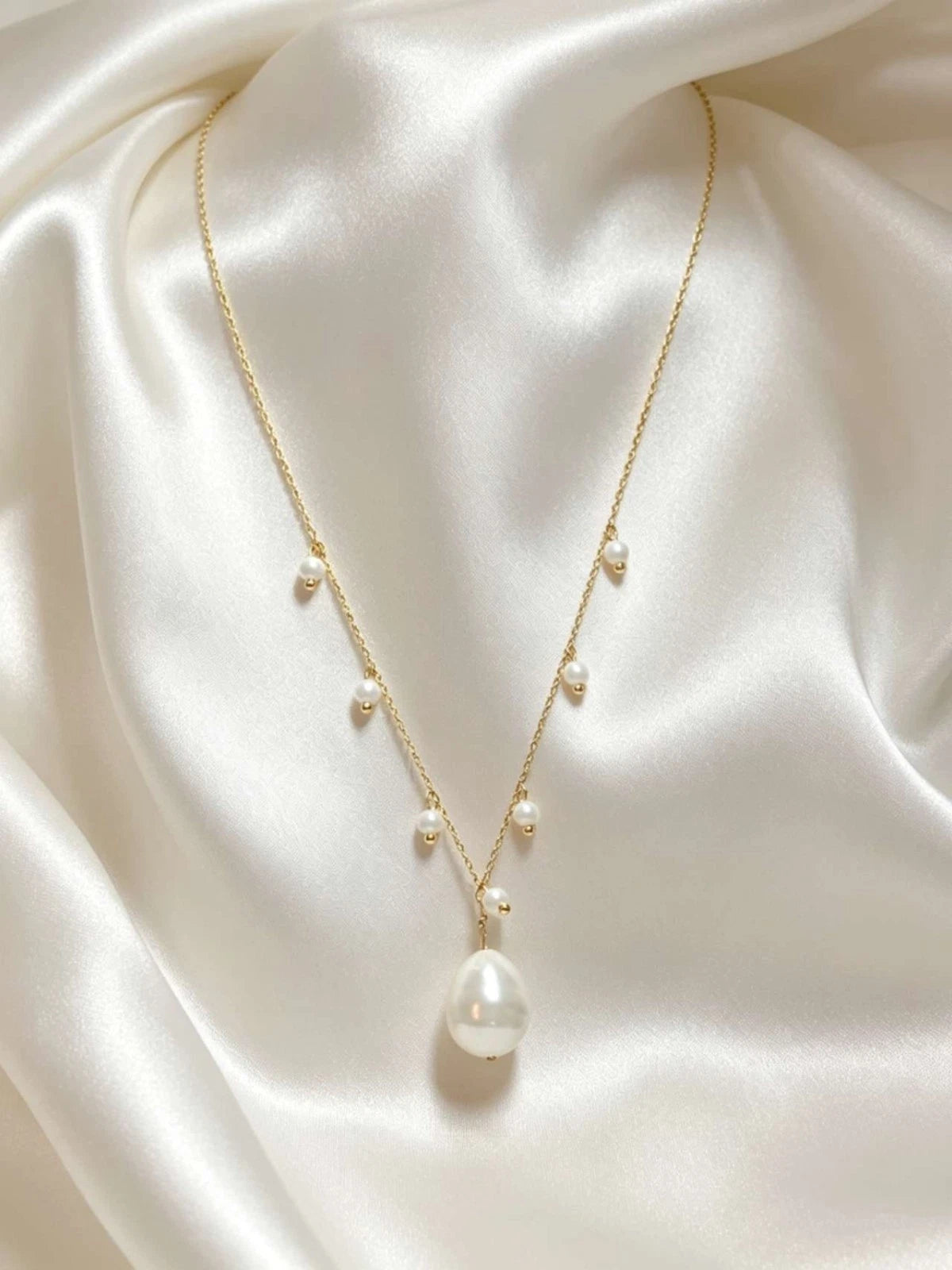 Collana Acciaio perla naturale, girocollo placcato oro stile francese