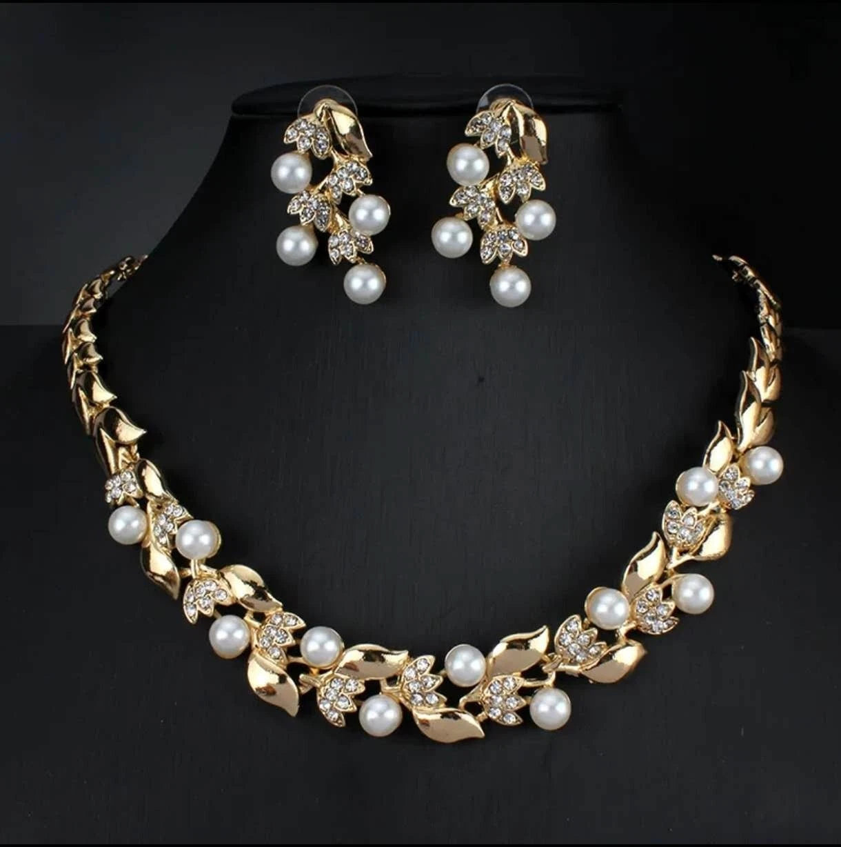 2 PIECE French Style Pearl Fashion Set