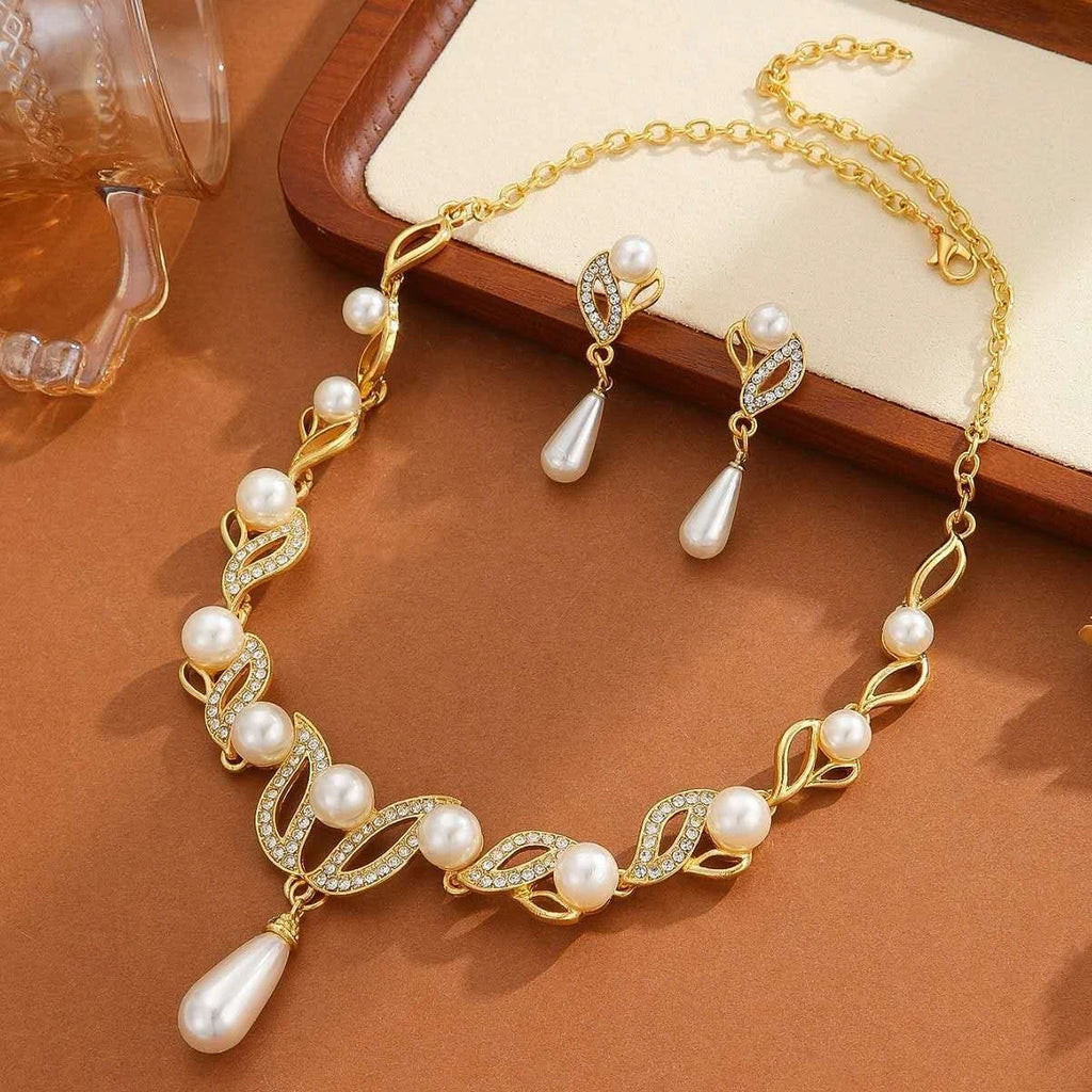 set di cristalli e perle forma goccia 2 pezzi