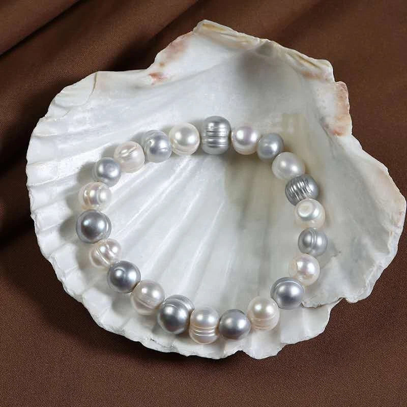 Bracciale elastico con perle d'acqua dolce naturali 9mm "Nebbia Argentata"