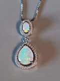 Necklace with two drop-shaped opals with 18K white gold plating