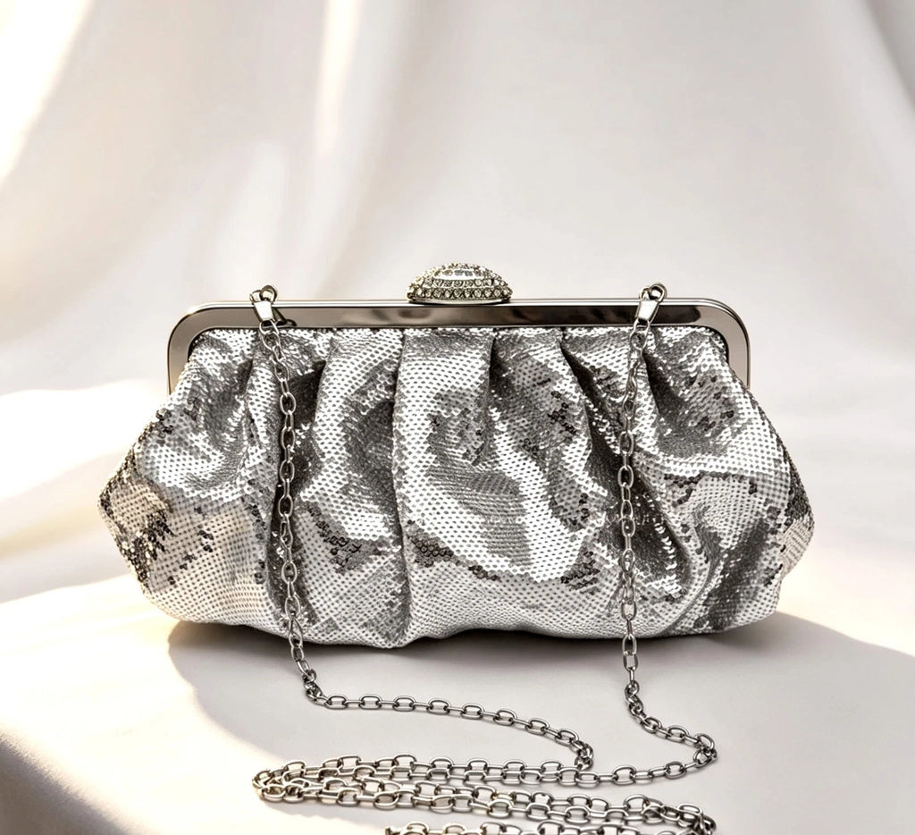 Pochette da Sera in Paillettes Argentate con Chiusura a Bocchetta e Catena Stacc