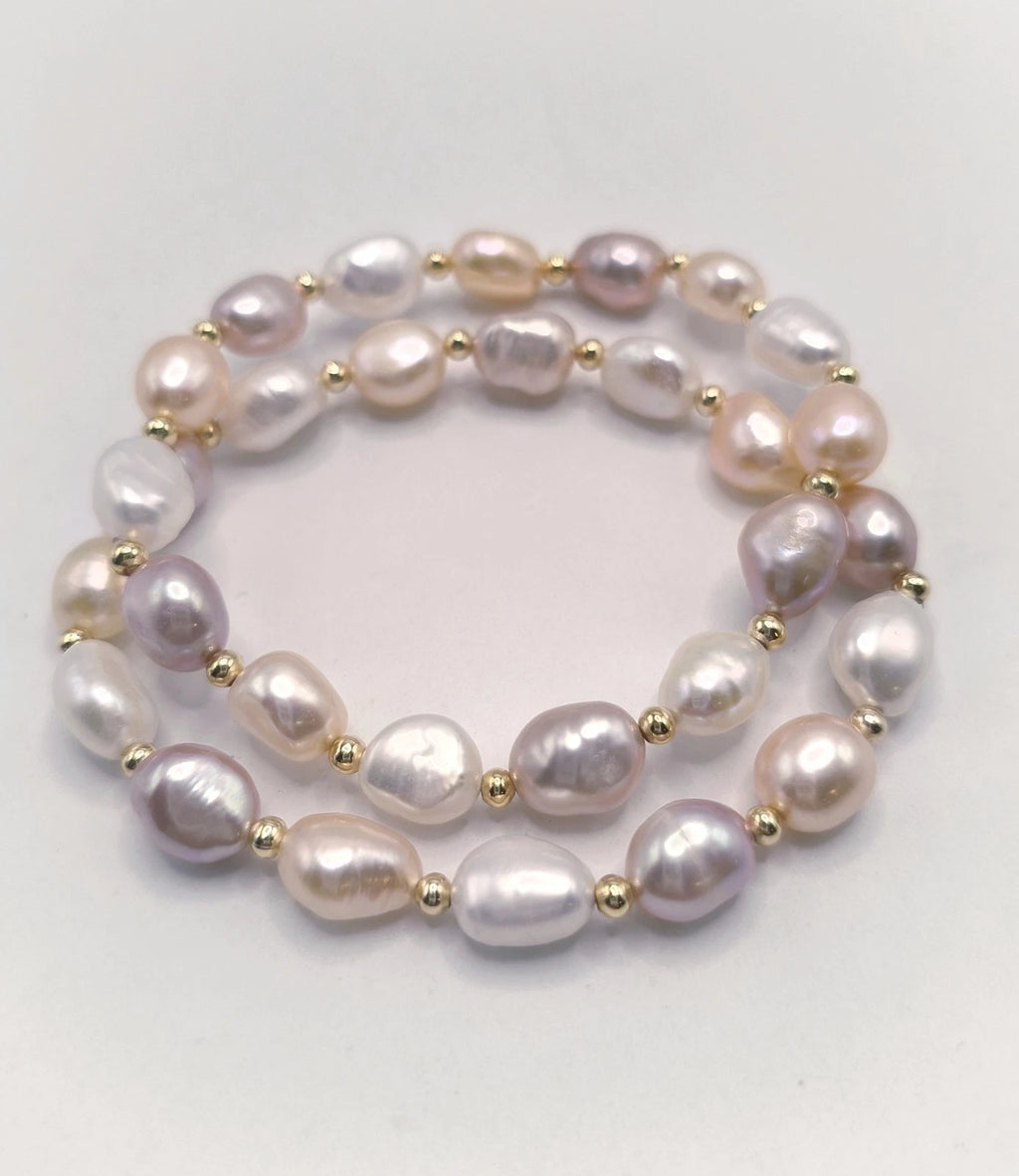Bracciale con perle a chicco di riso colorate, stile francese con perline dorate