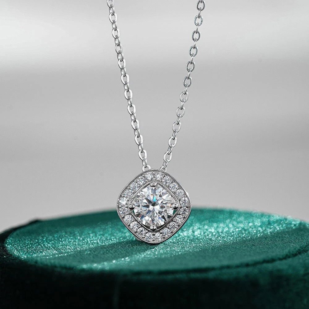 Collana in Argento 925 con Ciondolo a Zircone Taglio Cuscino, Ipoallergenica