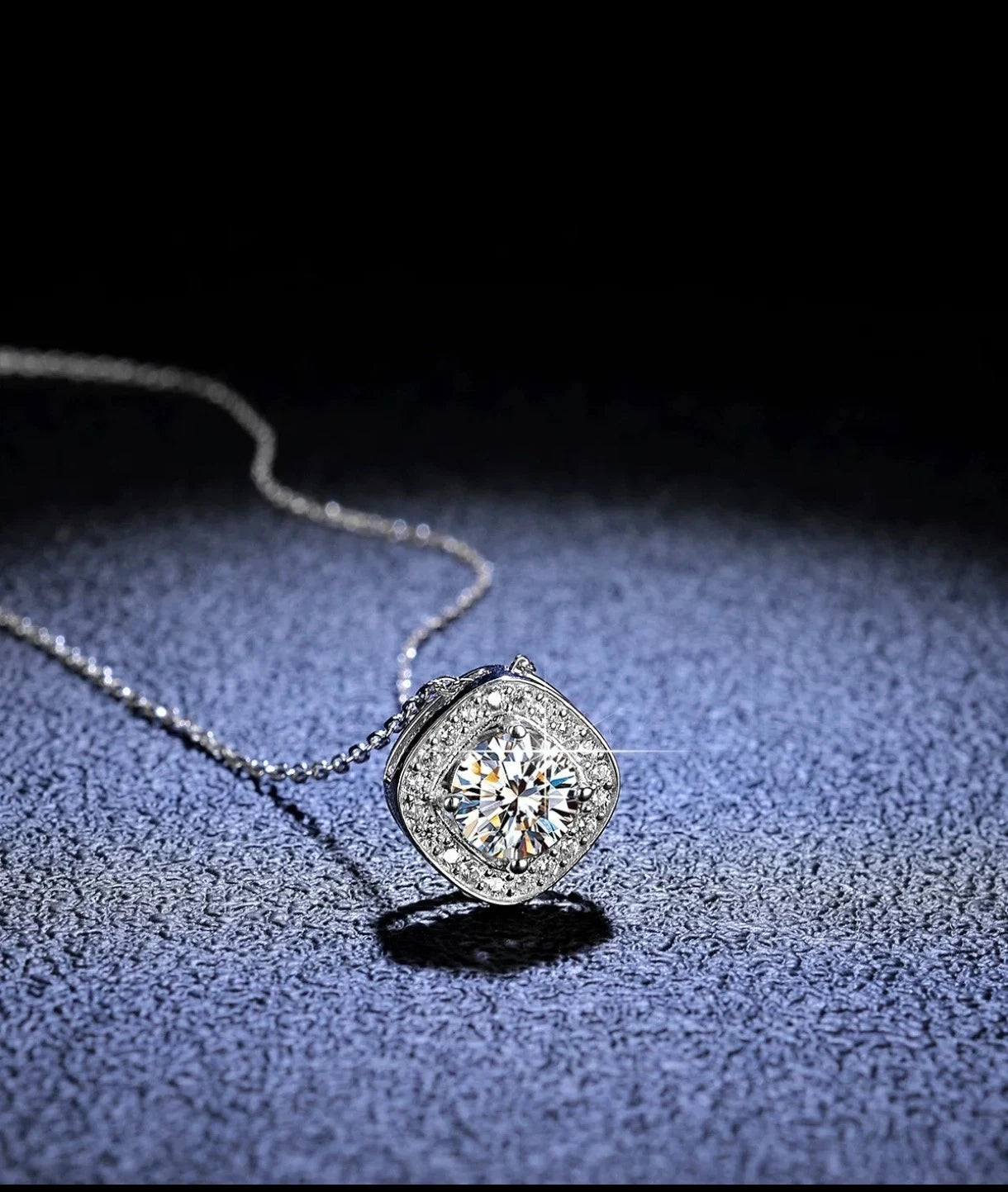 Collana in Argento 925 con Ciondolo a Zircone Taglio Cuscino, Ipoallergenica