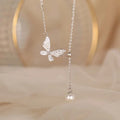 Trendy collana in argento 925 con ciondolo farfalla e perla