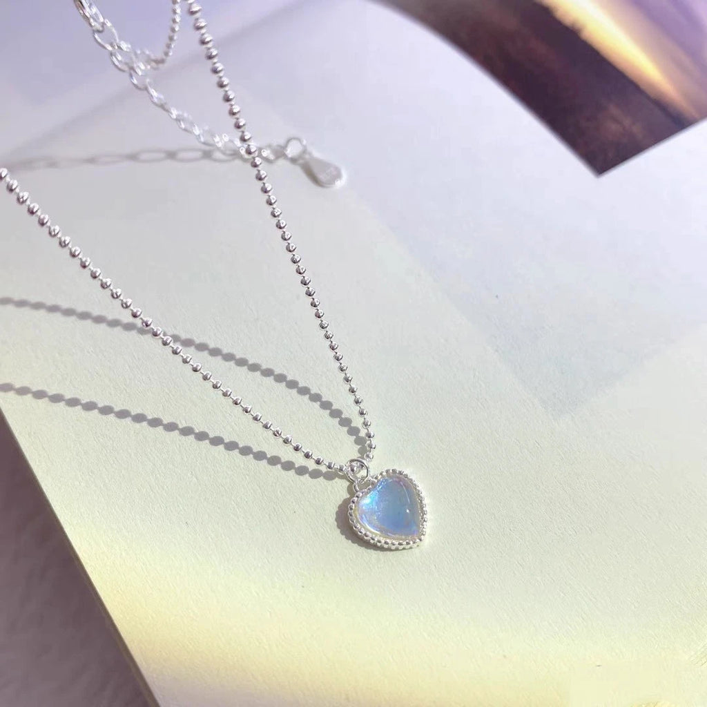 collana in argento S925 con ciondolo pietra opale a forma di cuore