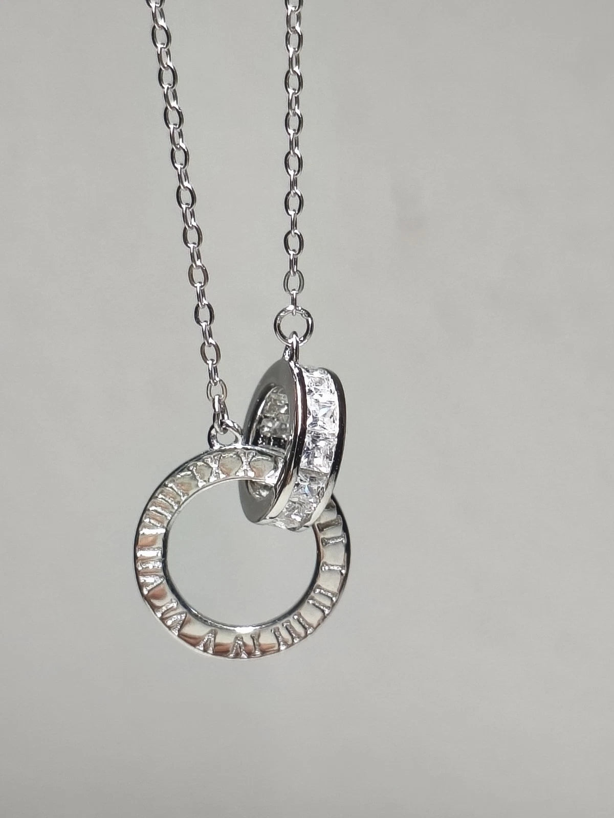 collane in argento 925 per coppie con numeri romani