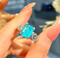 Elegante anello aperto quadrato in tormalina Paraiba con diamanti