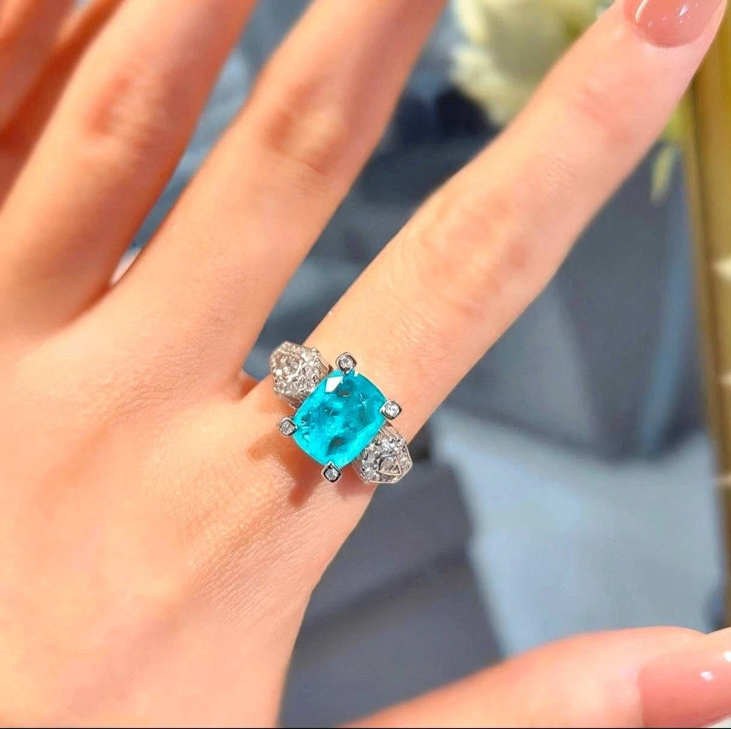Elegante anello aperto quadrato in tormalina Paraiba con diamanti