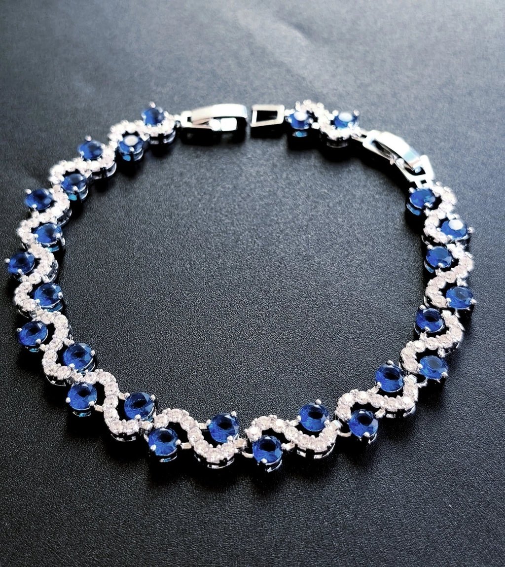 Fashion bracciale a onde in zircone AAA colorato con placcatura in oro bianco 18k