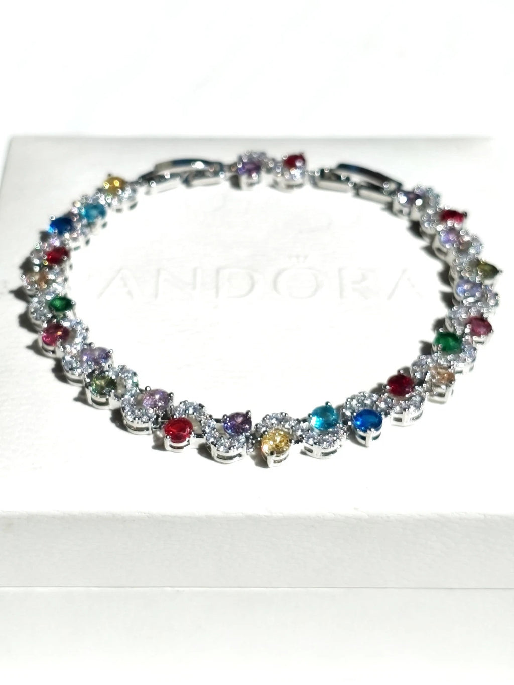 Fashion bracciale a onde in zircone AAA colorato con placcatura in oro bianco 18k