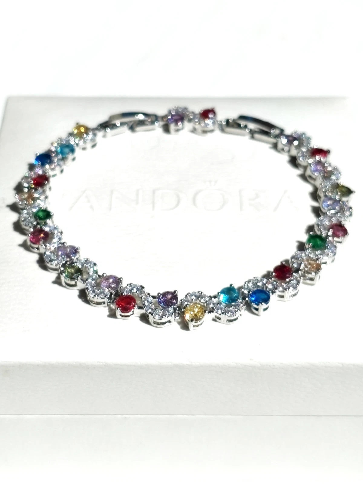 Fashion bracciale a onde in zircone AAA colorato con placcatura in oro bianco 18k