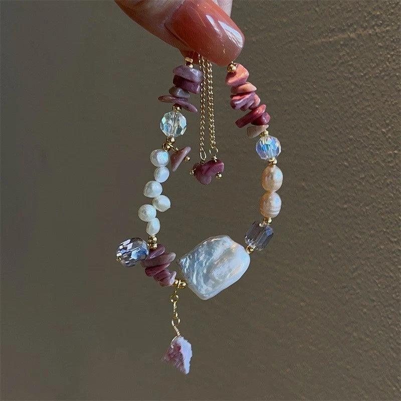 Handgefertigtes Armband für Damen mit natürlicher Barockperle