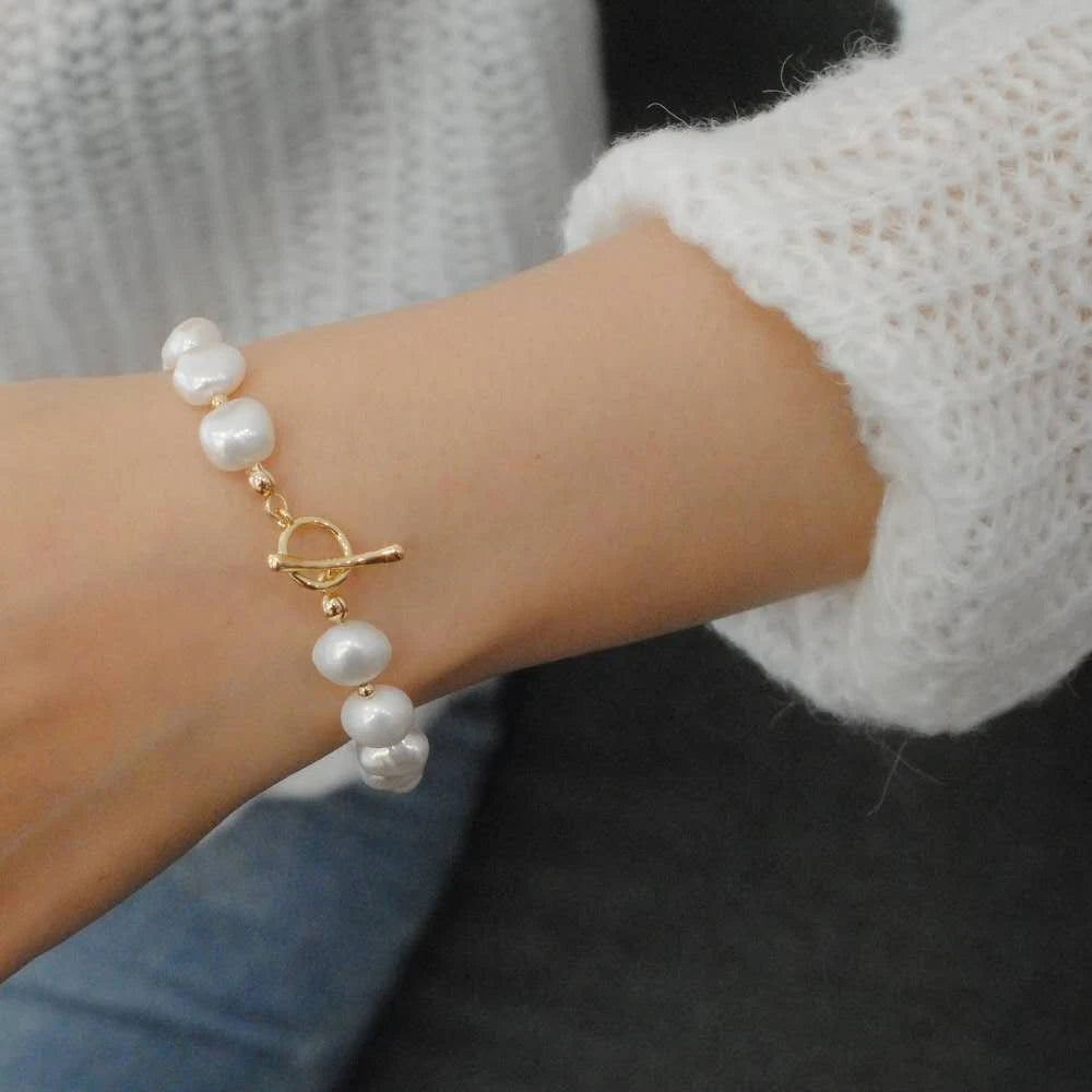 Armband mit natürlichen Barockperlen, exklusives und raffiniertes Design