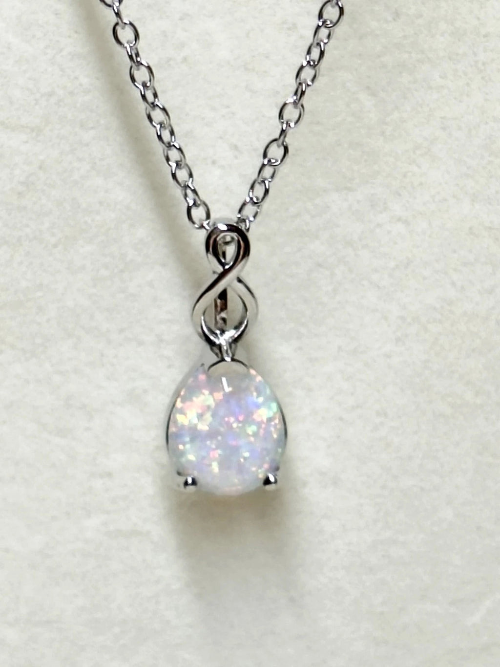 18K white gold plated necklace with teardrop opal