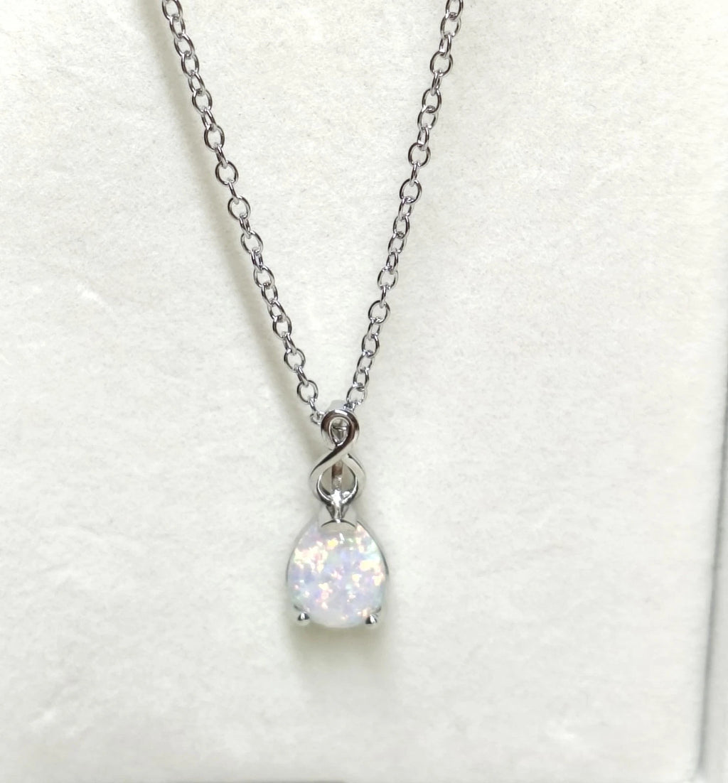 18K white gold plated necklace with teardrop opal