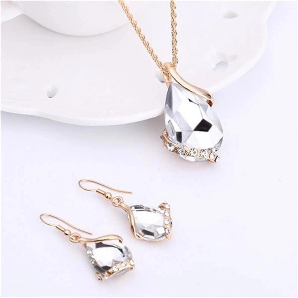 Set Gioielli Zircone Goccia Placcato Oro, Collana Ciondolo e Orecchini Pendenti