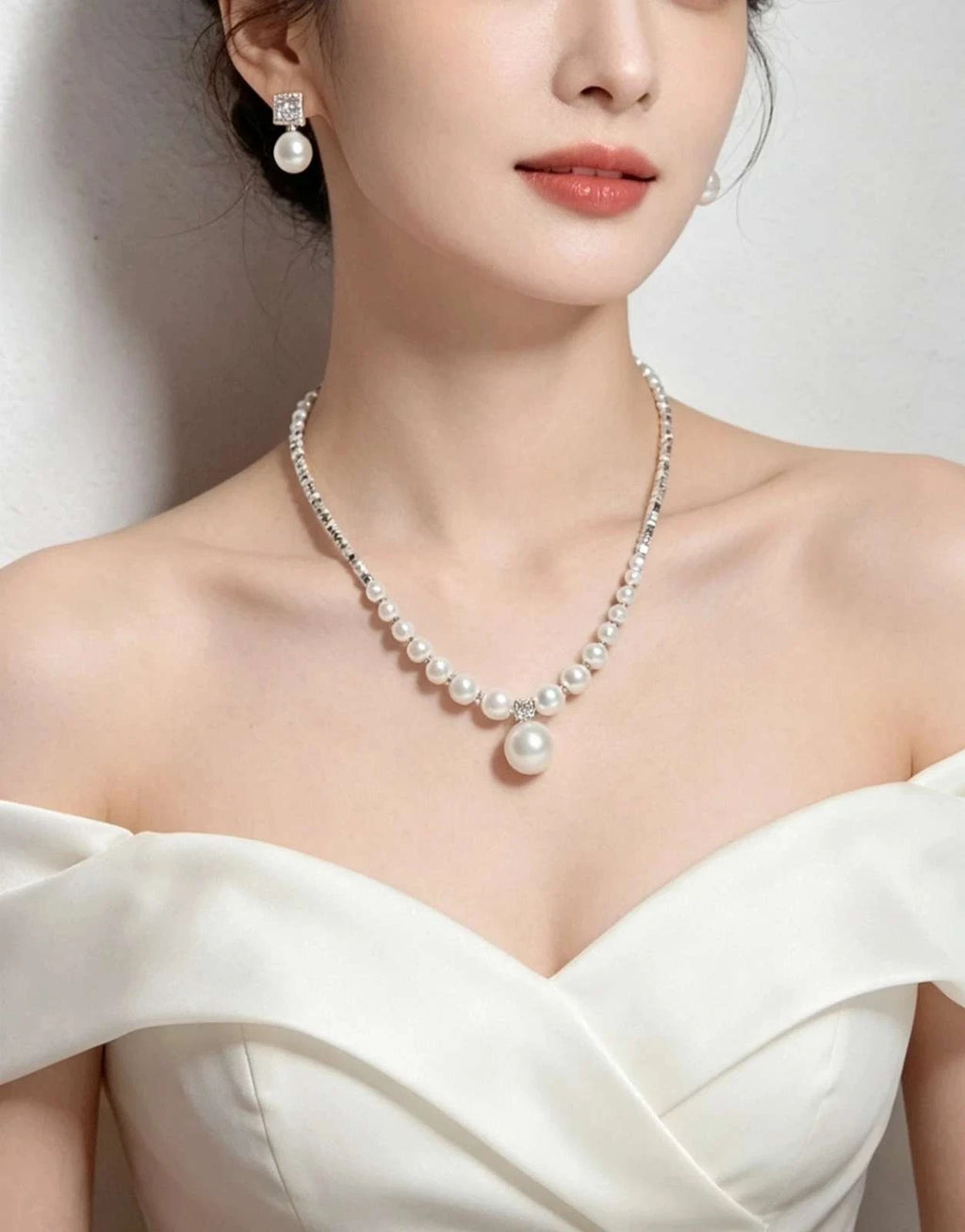 Set Collana e Orecchini con Perle e Zirconi, Stile Elegante per Matrimoni