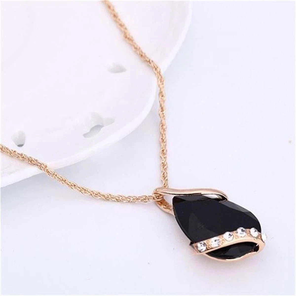 Set Gioielli Zircone Goccia Placcato Oro, Collana Ciondolo e Orecchini Pendenti