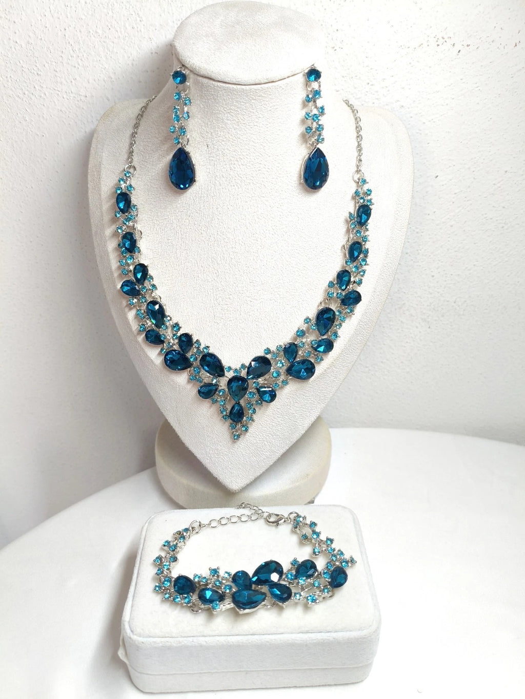 Set di Gioielli 3 Pezzi con Zirconi AAA