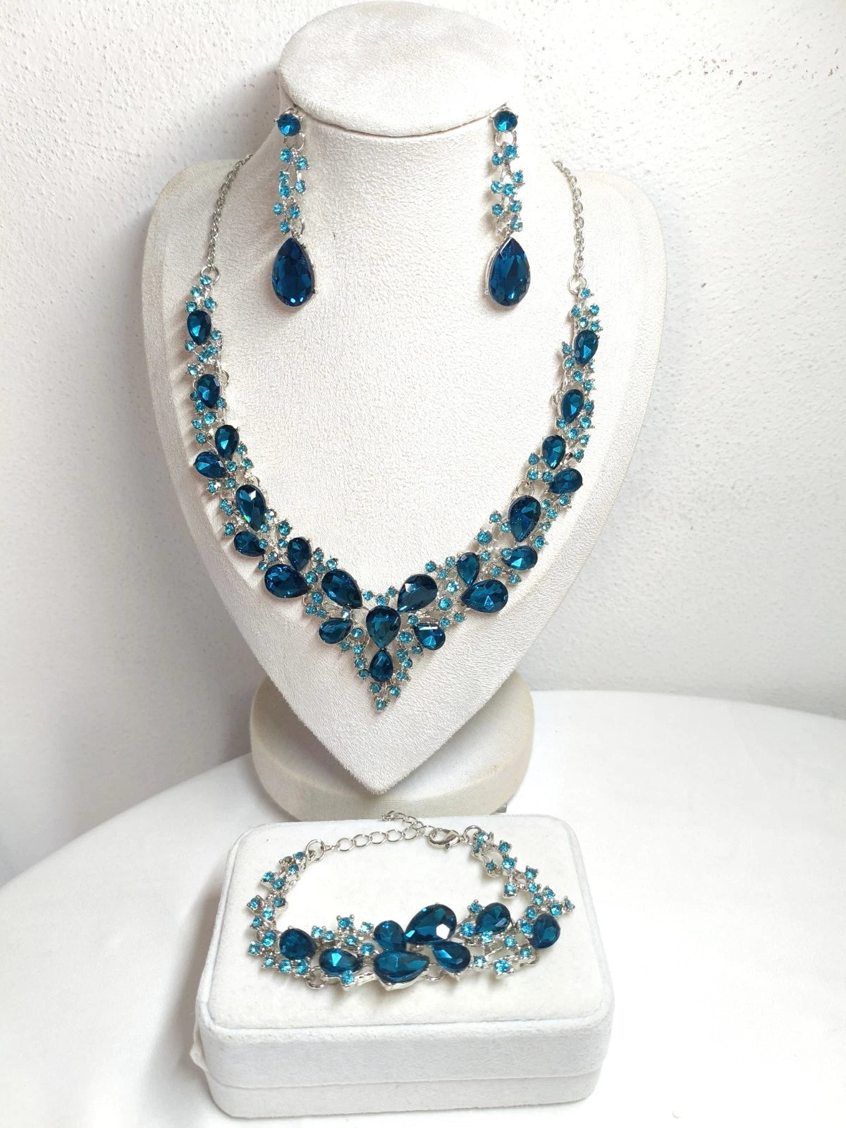 Set di Gioielli 3 Pezzi con Zirconi AAA