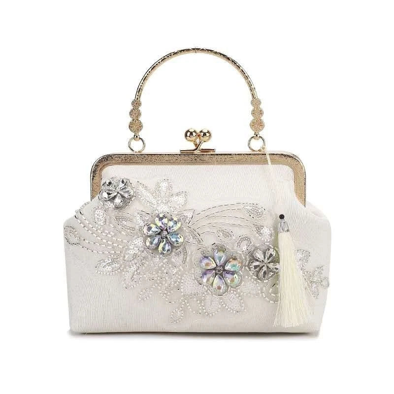 Bestickte handgefertigte Handtasche mit floralen Zirkonmotiven