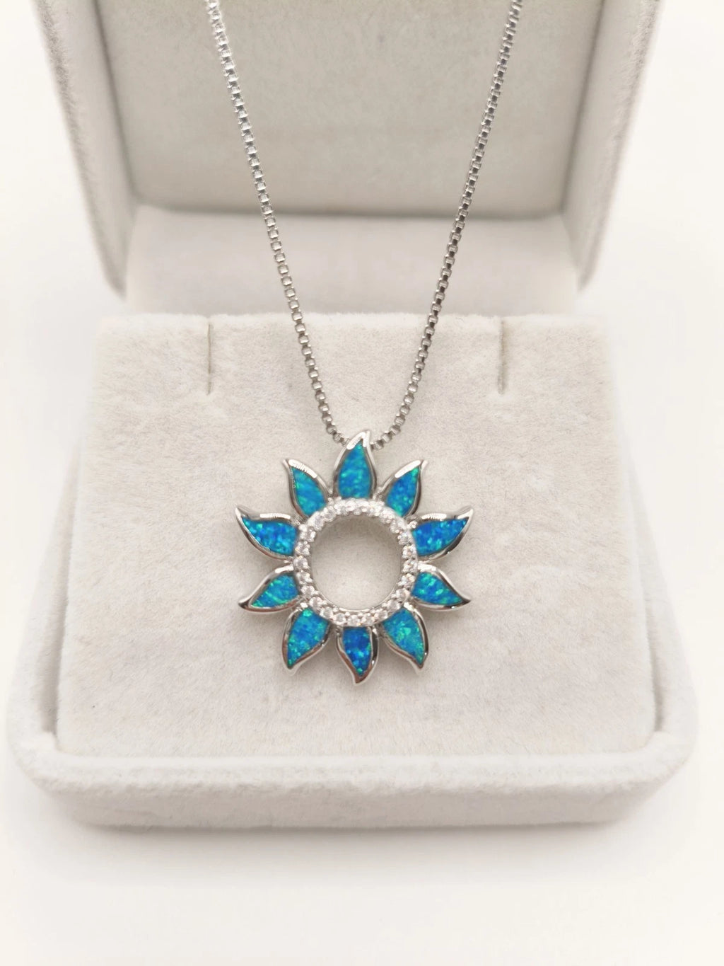 Collana con ciondolo a raggi sole in opale blu, gioielli floreali placcati arg