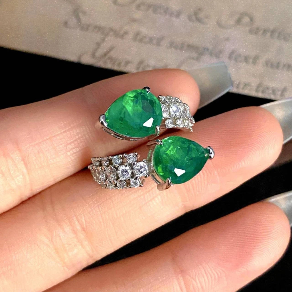 Anello Regolabile con Zirconi Smeraldo, Argento Placcato Ipoallergenico