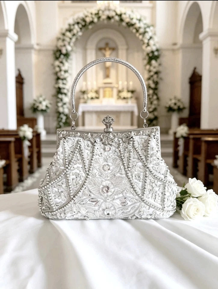 Pochette artigianale con perline e cristalli, borsa per sposa e cocktail party