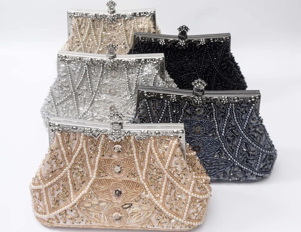 Pochette artigianale con perline e cristalli, borsa per sposa e cocktail party